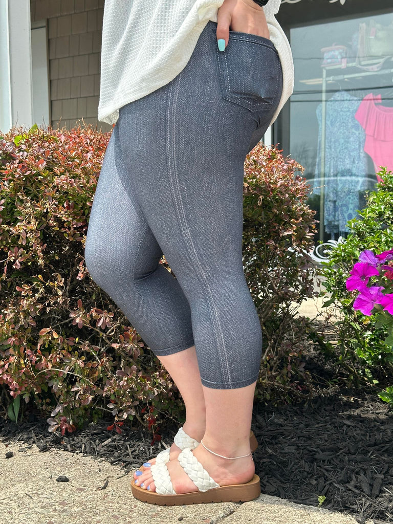 Black Denim Capri w/ Butt Pockets image 1