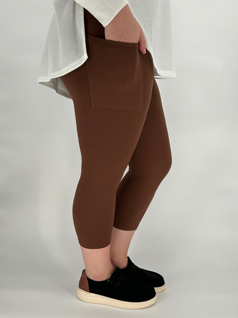 True Brown Leggings/Capri w/ Pockets image 4