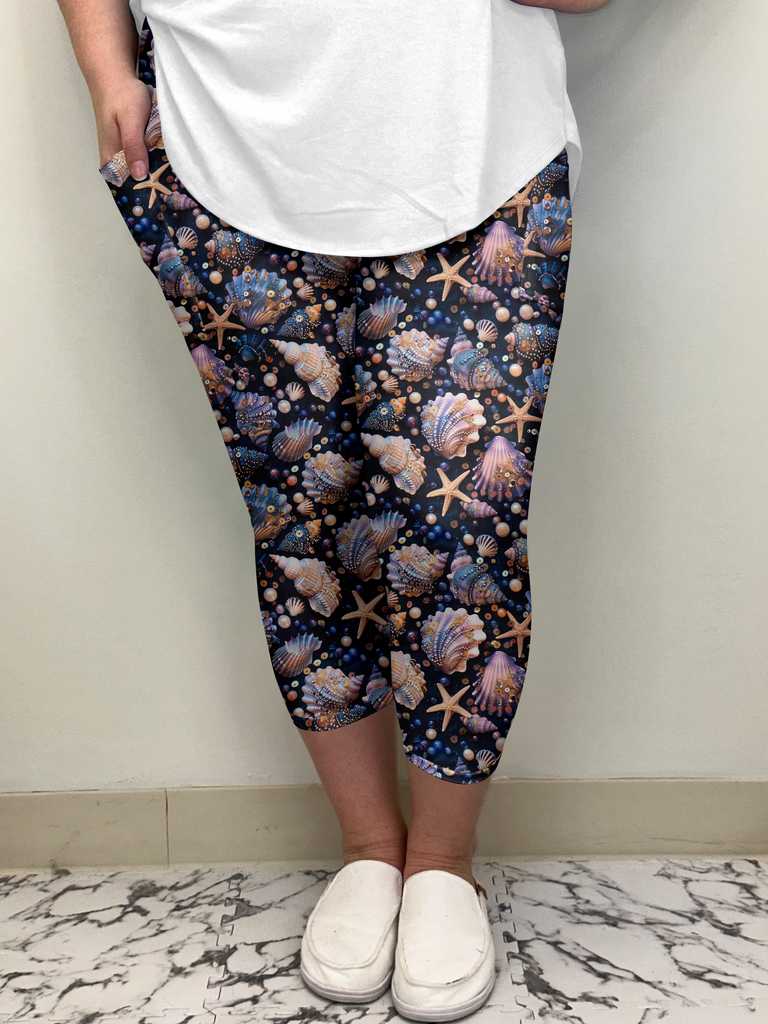 Sea Shell Capri w/ Pockets image 1